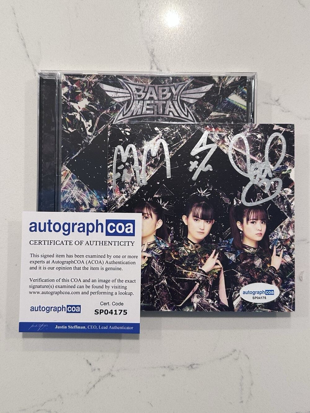 AUTOGRAPHED SIGNED Babymetal Metal Forth Su Metal CD COA ACOA #11